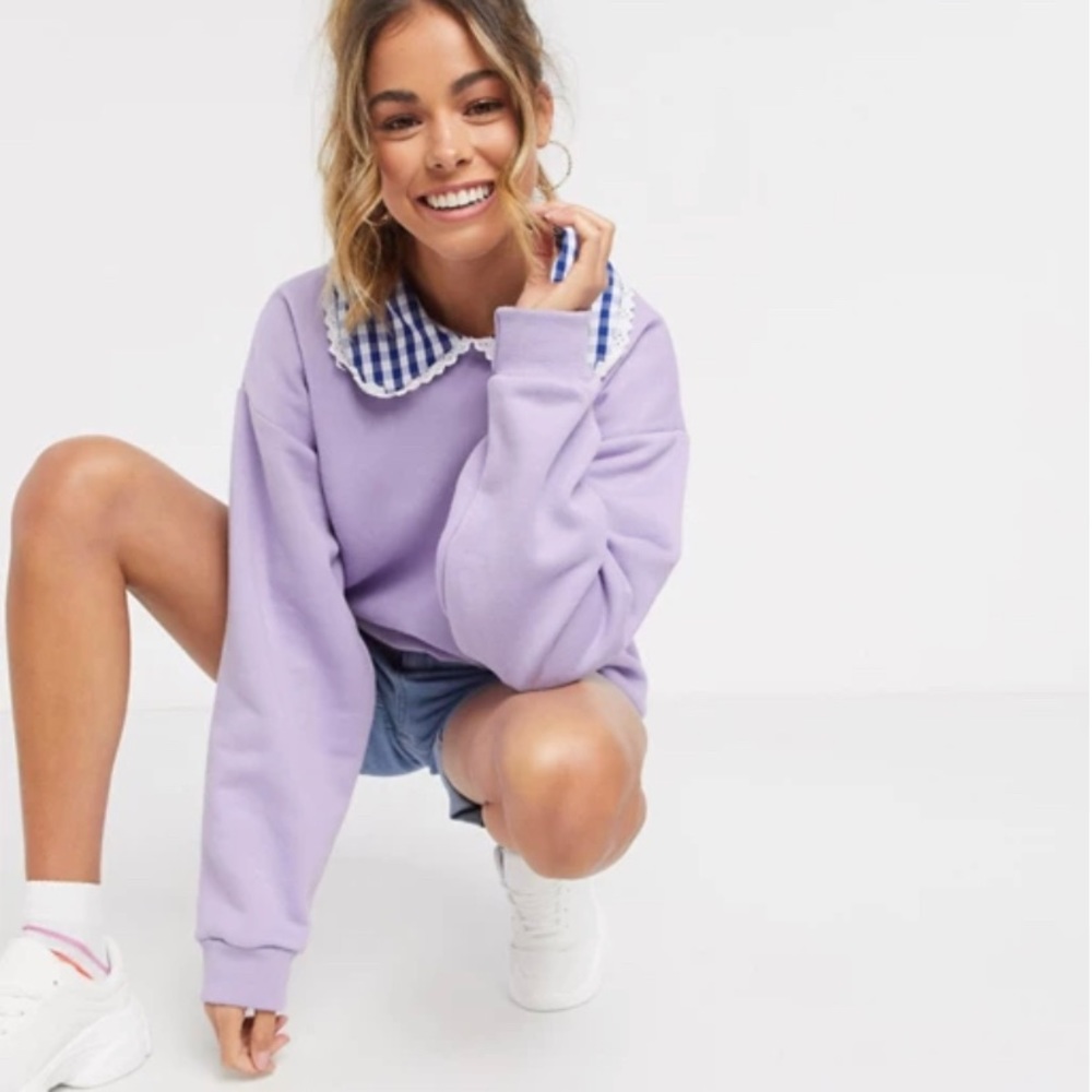 lilac oversized sweatshirt with gingham collar